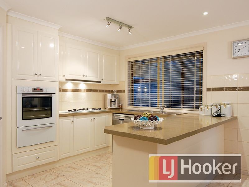 1 Frederick Rise, Narre Warren VIC 3805