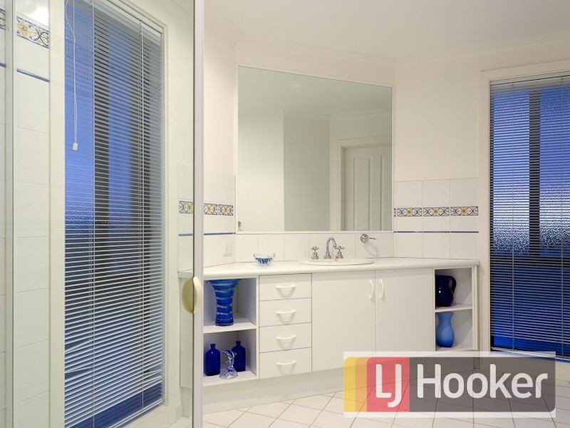 4 Coachwood Crescent, Narre Warren VIC 3805