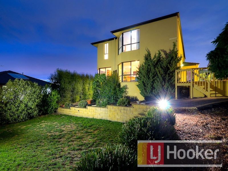 4 Coachwood Crescent, Narre Warren VIC 3805