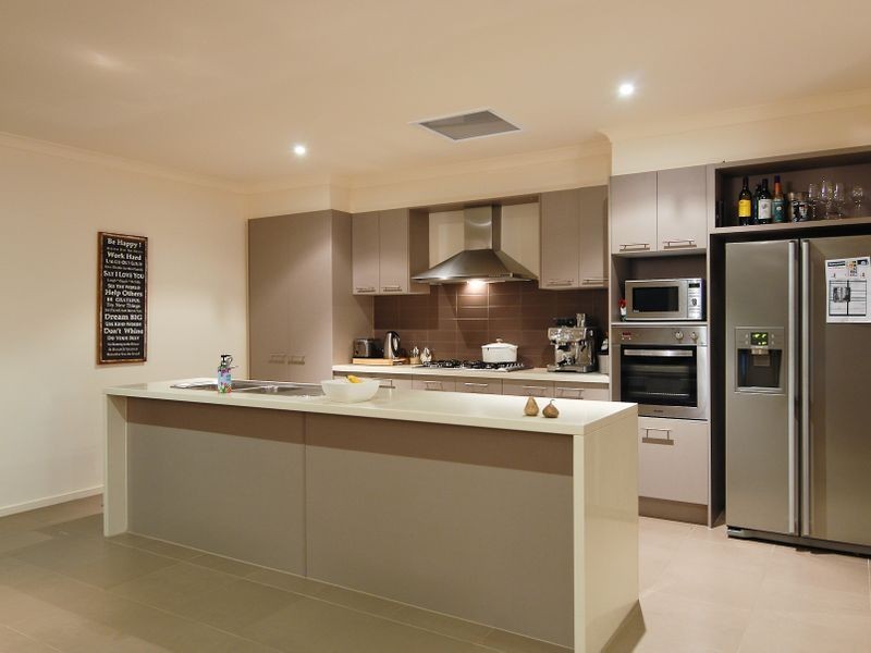 2 Florio Close, Berwick VIC 3806