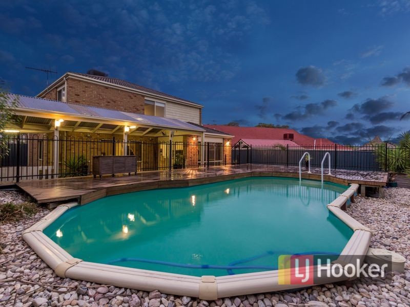 2 Holder Place, Berwick VIC 3806