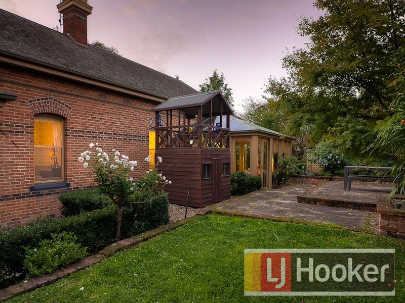 93 High Street, Berwick VIC 3806