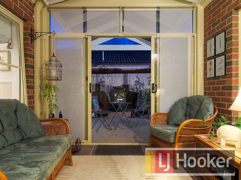 12 Don Collins Way, Berwick VIC 3806