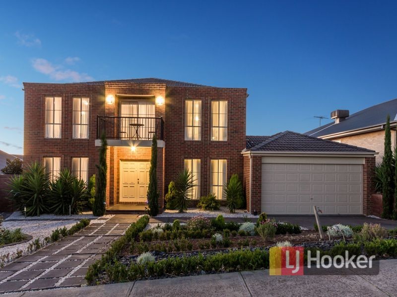 6 Halifax Drive, Berwick VIC 3806