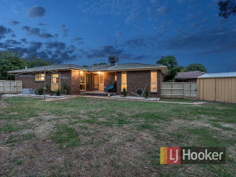 29 Bemersyde Drive, Berwick VIC 3806