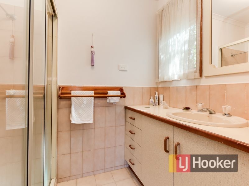 4/11-13 Manuka Road, Berwick VIC 3806