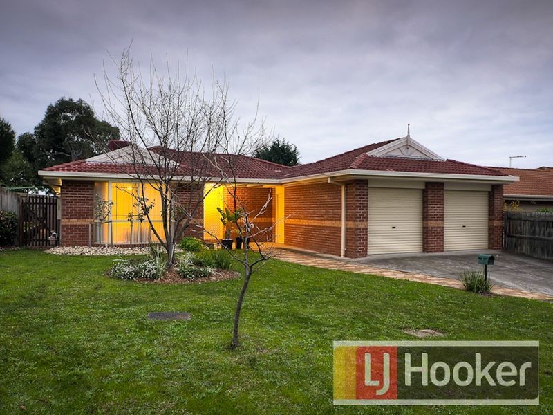 10 Yiota Court, Berwick VIC 3806
