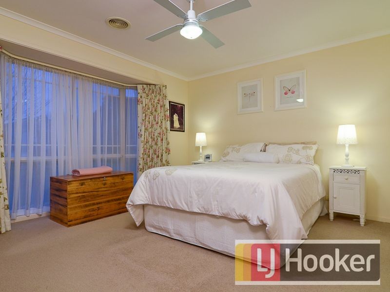 10 Yiota Court, Berwick VIC 3806