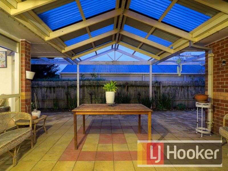 10 Yiota Court, Berwick VIC 3806
