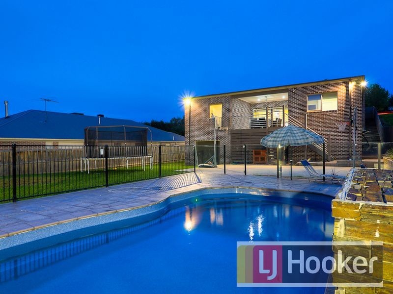 40 Timberside Drive, Beaconsfield VIC 3807
