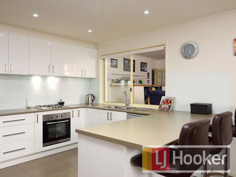 67 Jerilderie Drive, Berwick VIC 3806