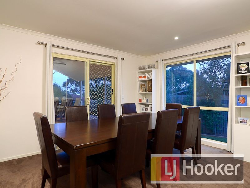 67 Jerilderie Drive, Berwick VIC 3806