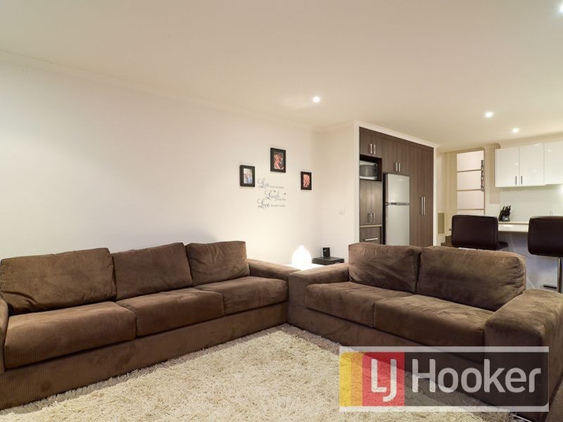 67 Jerilderie Drive, Berwick VIC 3806