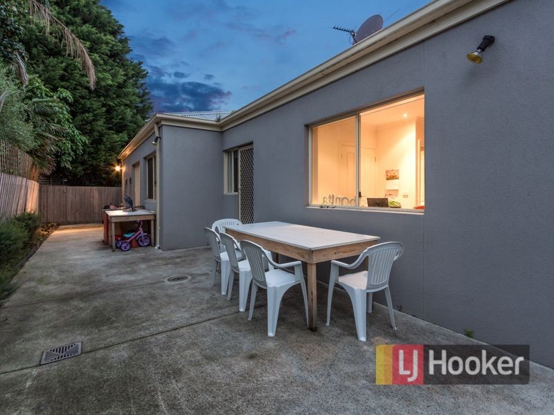 2/56 Albert Road, Hallam VIC 3803