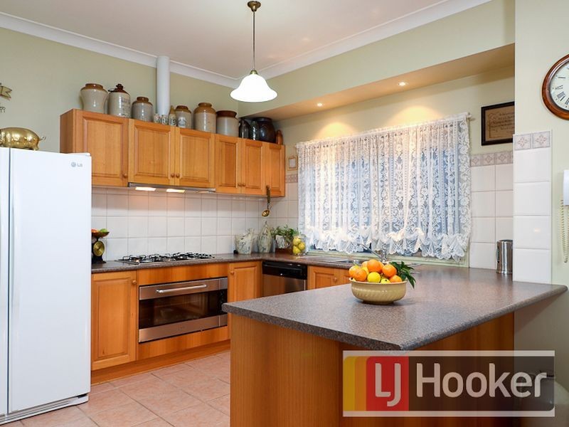 10 Carrington Place, Berwick VIC 3806