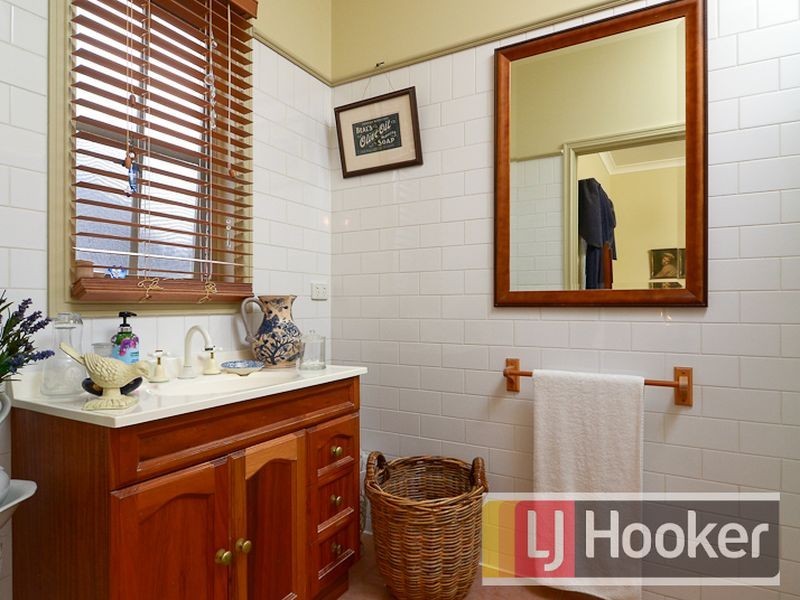 10 Carrington Place, Berwick VIC 3806