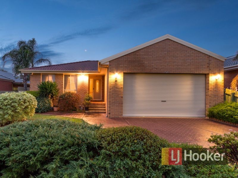 25 Mulguthrie Court, Hallam VIC 3803