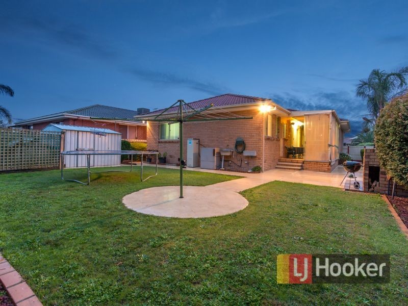 25 Mulguthrie Court, Hallam VIC 3803