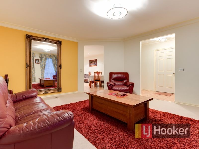 25 Mulguthrie Court, Hallam VIC 3803