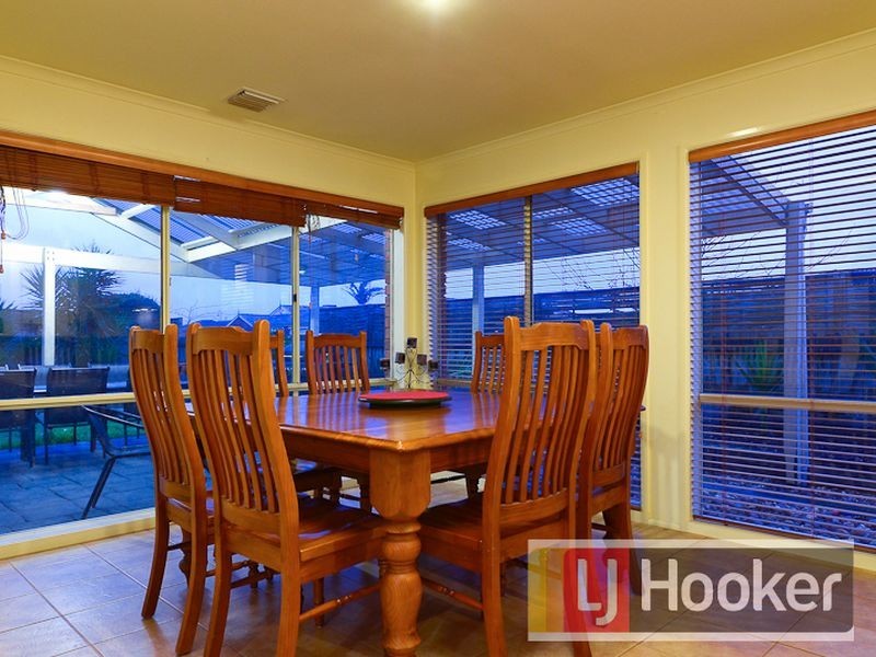 378 Centre Road, Berwick VIC 3806