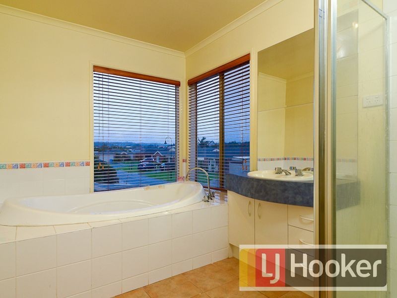 378 Centre Road, Berwick VIC 3806