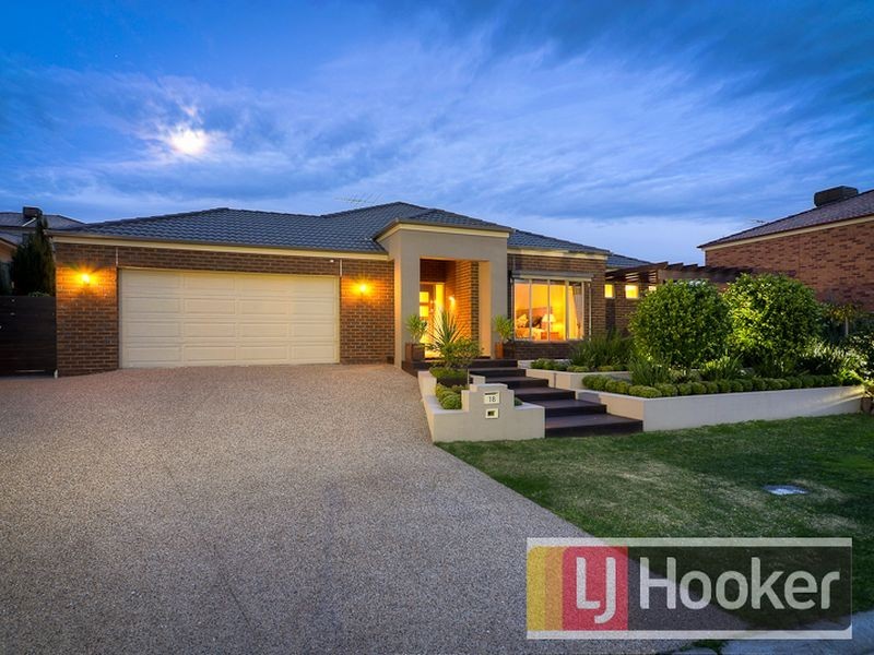 18 Viewpoint Place, Berwick VIC 3806