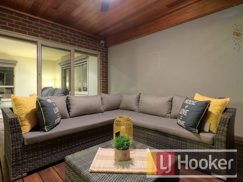 18 Viewpoint Place, Berwick VIC 3806