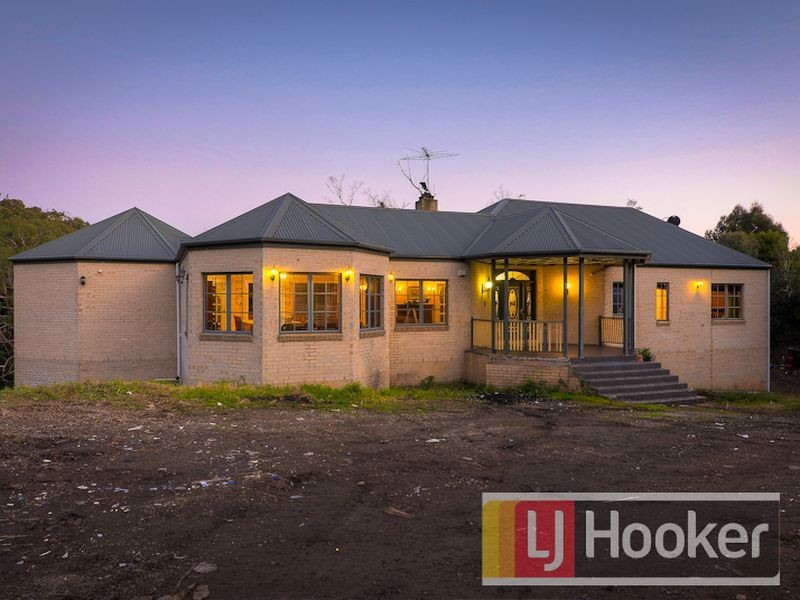 44 Quamby Avenue, Guys Hill VIC 3807