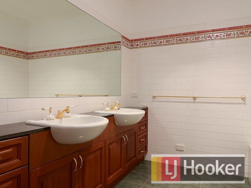 44 Quamby Avenue, Guys Hill VIC 3807