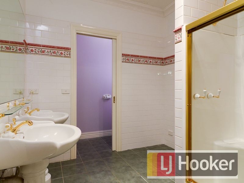 44 Quamby Avenue, Guys Hill VIC 3807