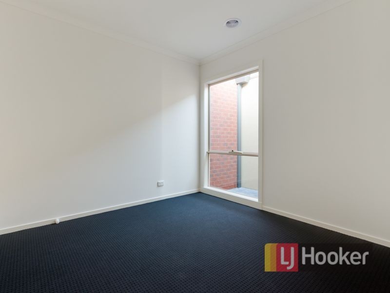 31 Havana Parade, Pakenham VIC 3810