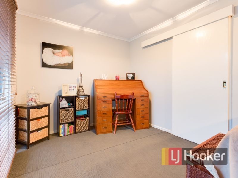 43 Woodlands Crescent, Narre Warren VIC 3805