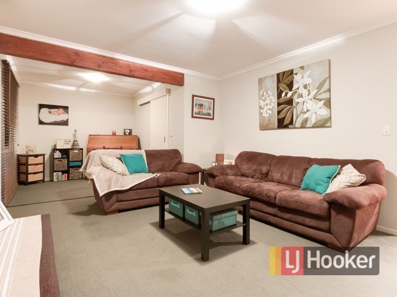 43 Woodlands Crescent, Narre Warren VIC 3805