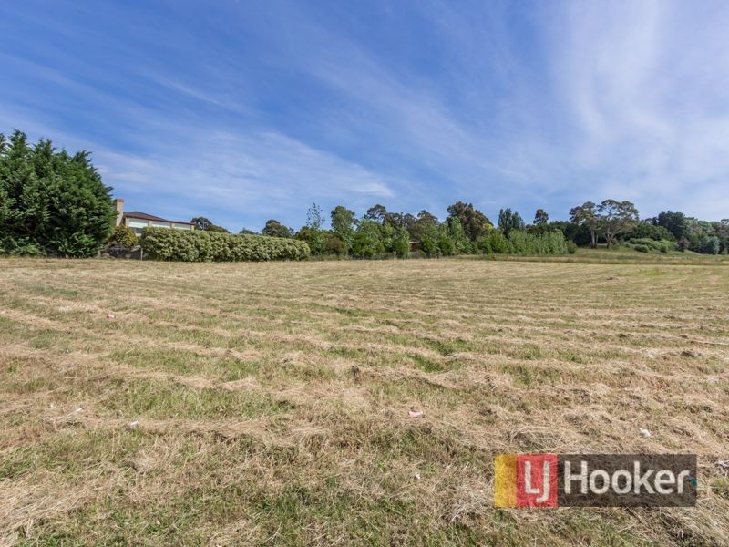 6-7 Adare Court, Berwick VIC 3806