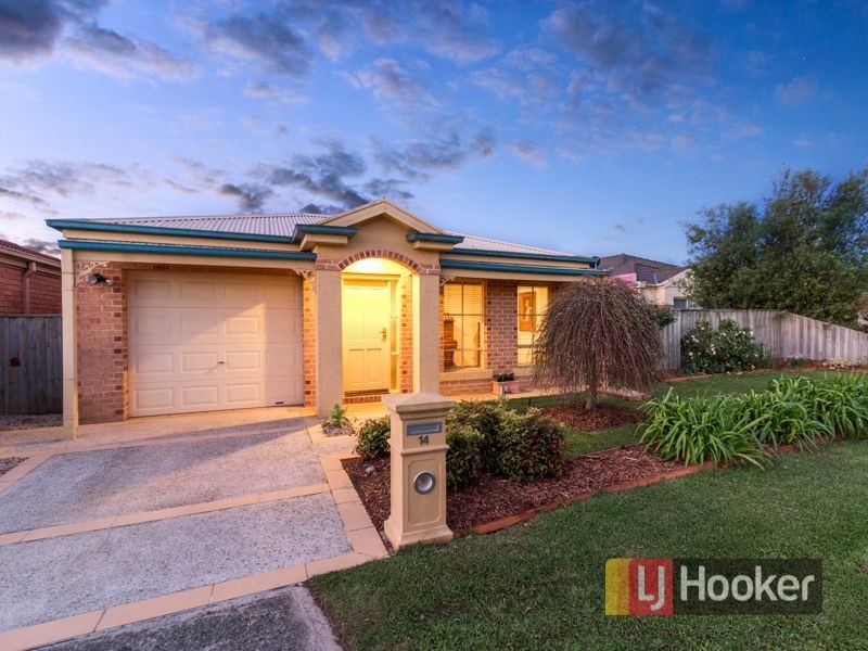 14 Margie Square, Narre Warren South VIC 3805