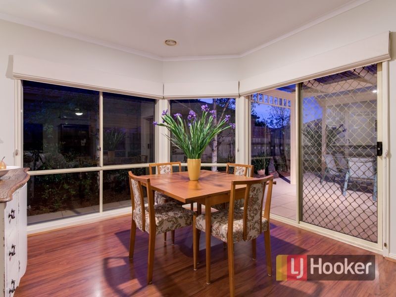 14 Margie Square, Narre Warren South VIC 3805