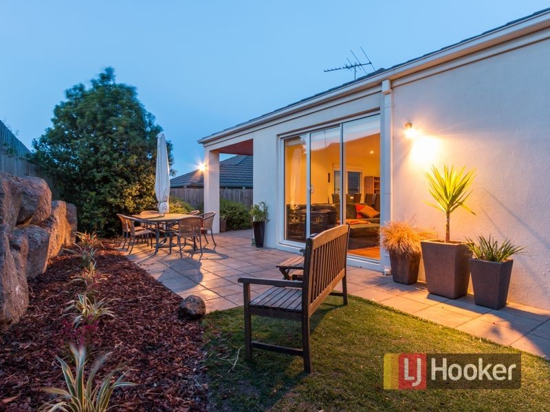 10 Hillview Court, Beaconsfield VIC 3807