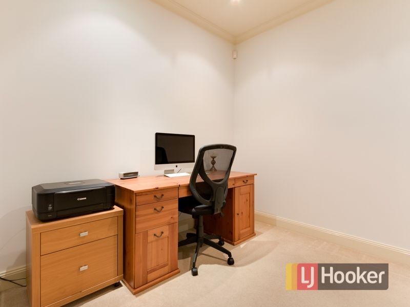 10 Hillview Court, Beaconsfield VIC 3807