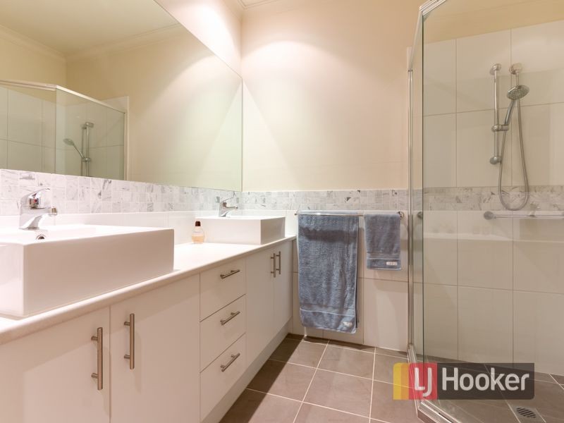 10 Hillview Court, Beaconsfield VIC 3807