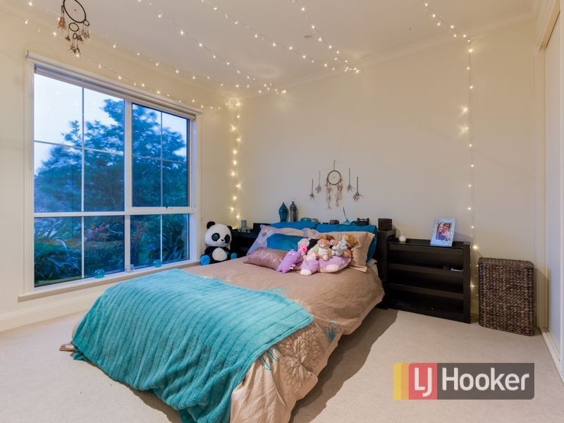 10 Hillview Court, Beaconsfield VIC 3807