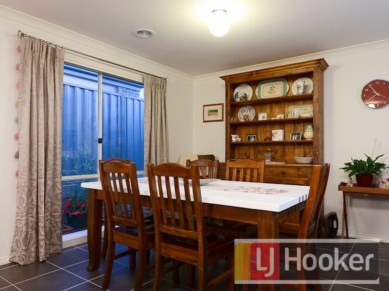 11 Leeds Place, Langwarrin VIC 3910