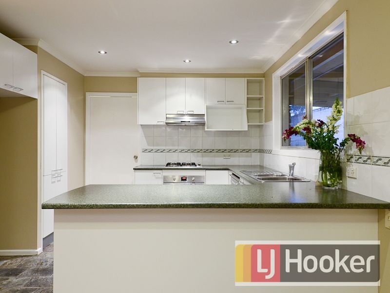 18 Wallaroo Avenue, Narre Warren VIC 3805