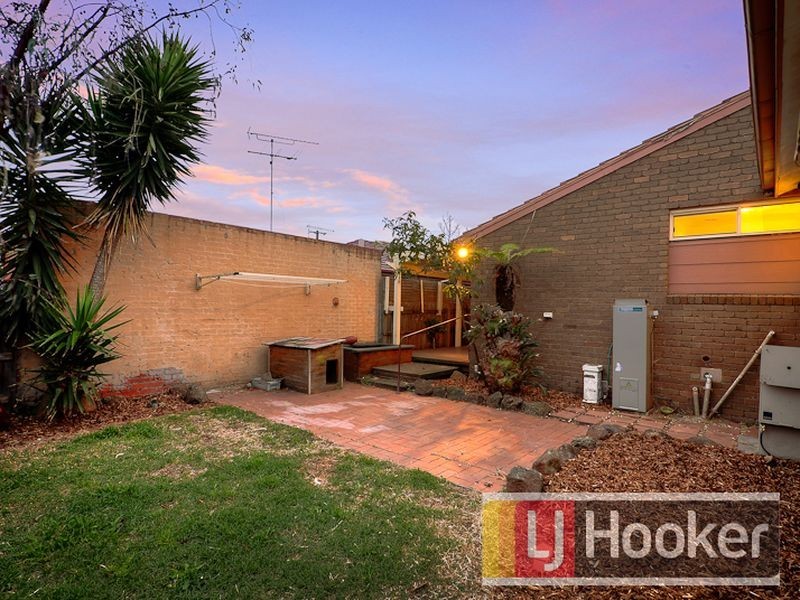 18 Wallaroo Avenue, Narre Warren VIC 3805