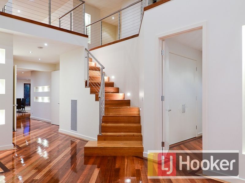 33 Beauford Avenue, Narre Warren South VIC 3805