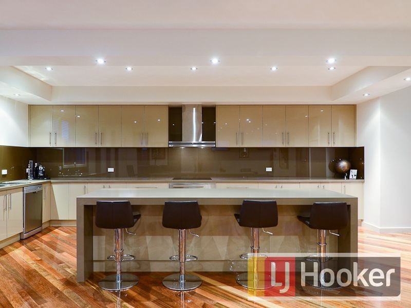 33 Beauford Avenue, Narre Warren South VIC 3805