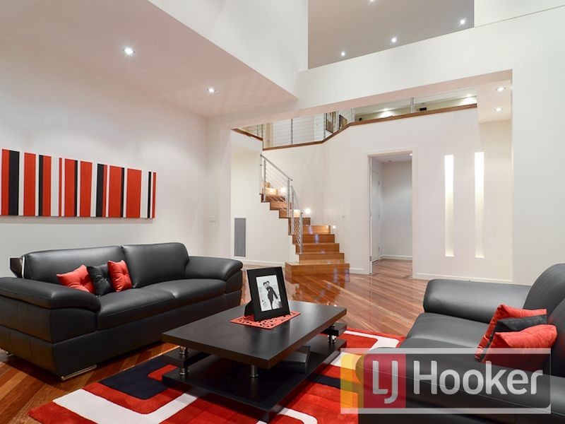 33 Beauford Avenue, Narre Warren South VIC 3805