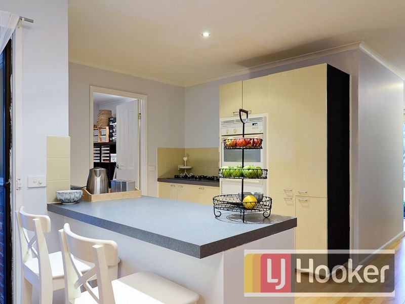 13 Nullica Court, Berwick VIC 3806