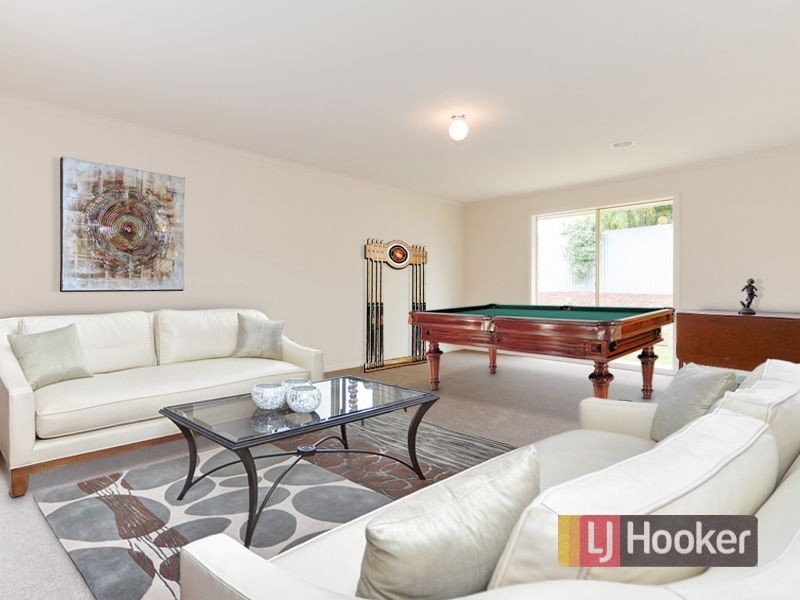 5 Wittenberg Court, Narre Warren VIC 3805