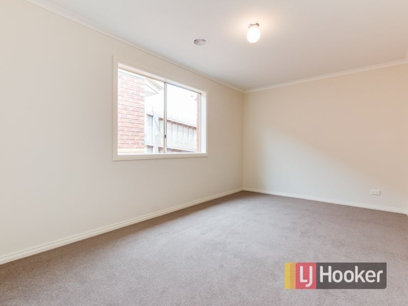 5 Wittenberg Court, Narre Warren VIC 3805