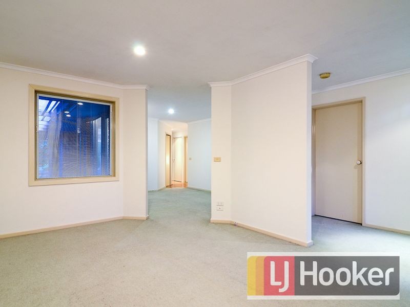 6 Stringybark Court, Berwick VIC 3806